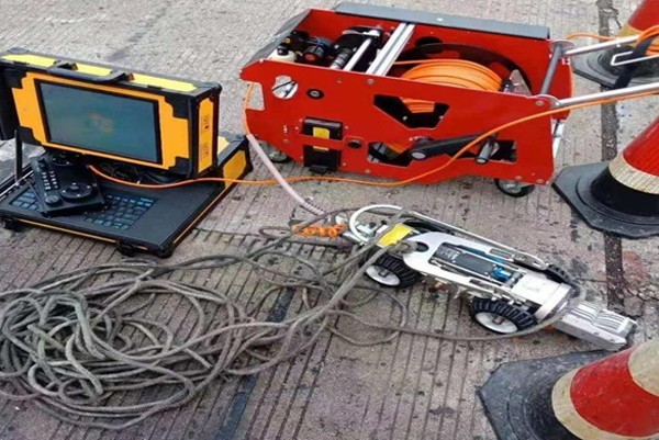 额敏CCTV管道检测机器人